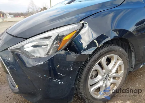 2018 Toyota Yaris Ia из США, поврежденный, VIN 3MYDLBYVXJY313070